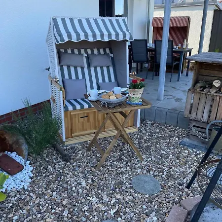 Schoene Mit Feuerstelle Fuer Bis Zu 5 Personen Holiday home
